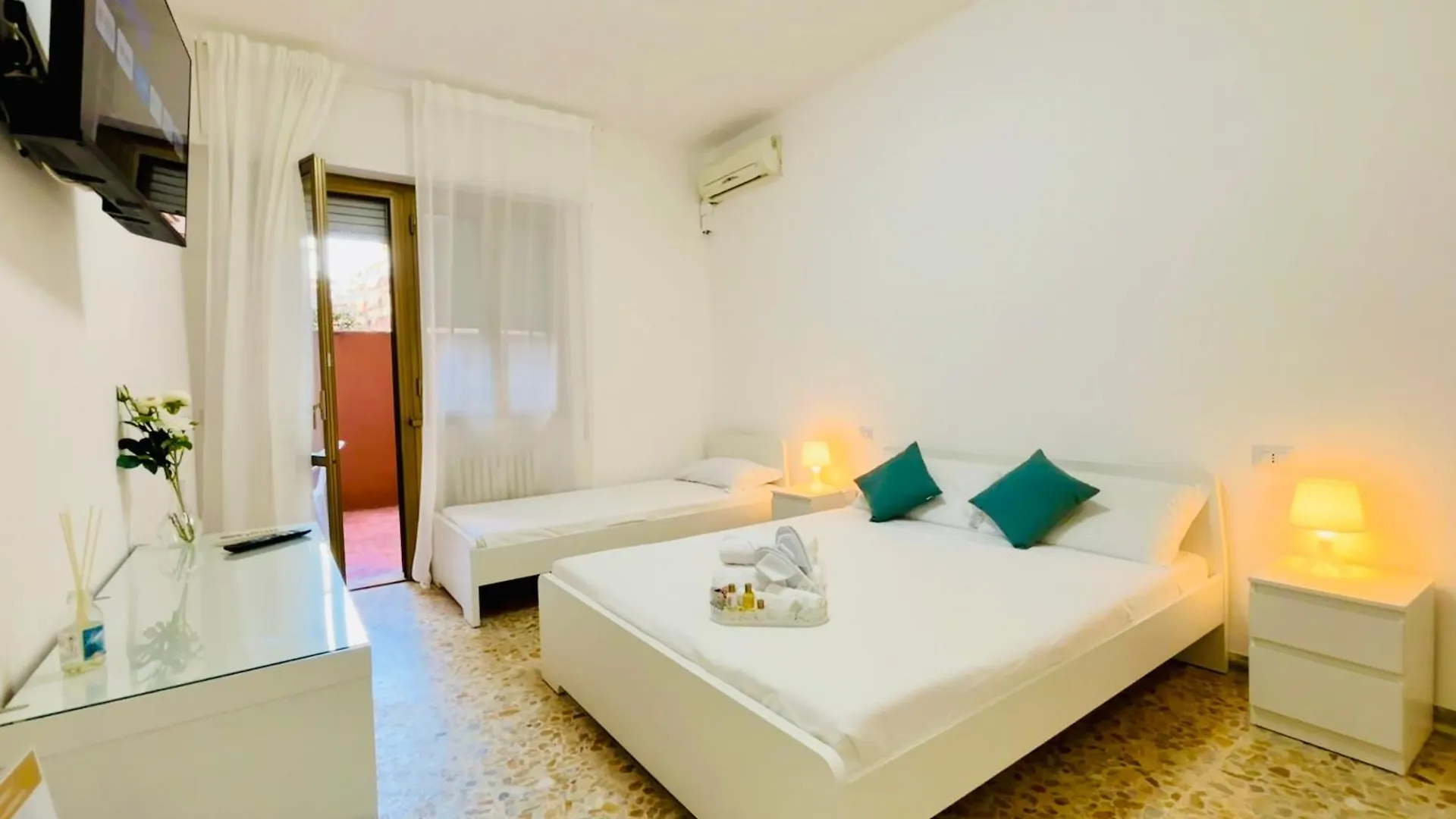 Residenza Degli Acquedotti Hotel Rome